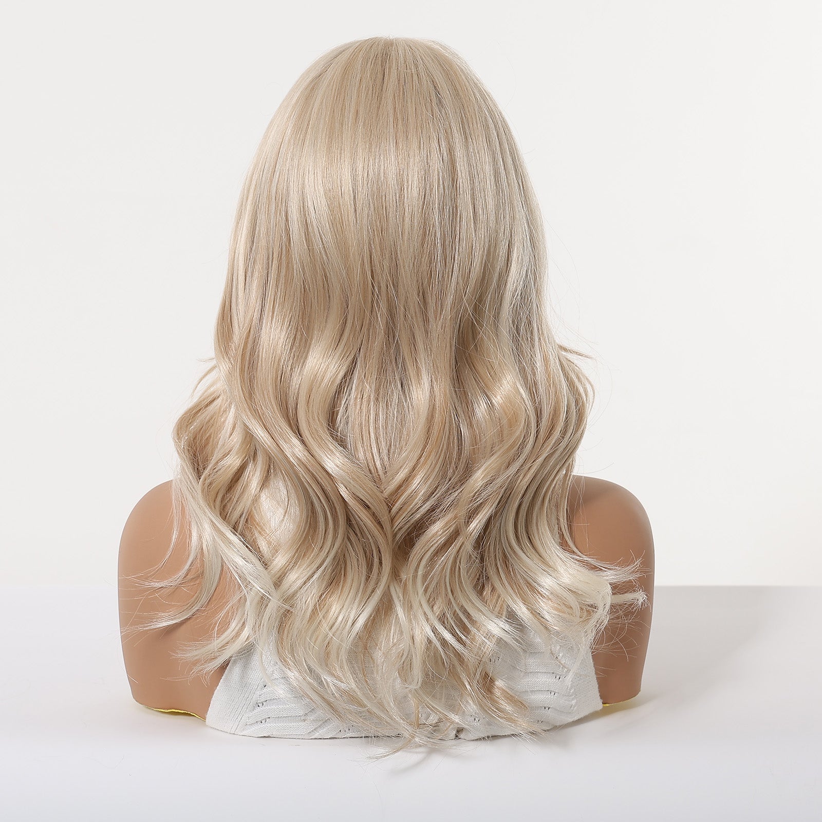 Ash Blonde Mid-Length Straight Wig with Bangs – Layered Synthetic Hair 16 Inch